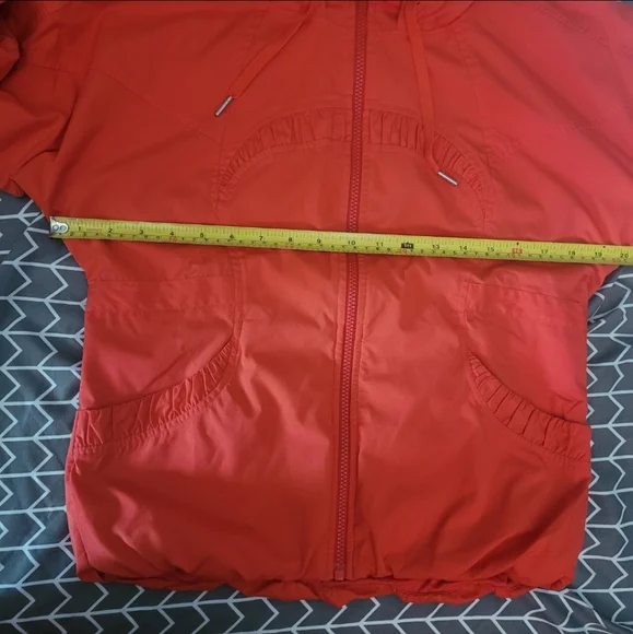 Lululemon jacket,Hooded Spring/Fall Lined - Picture 3 of 13